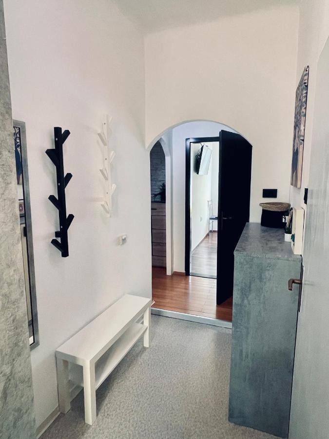 Apartman Three Queens Rijeka Luaran gambar
